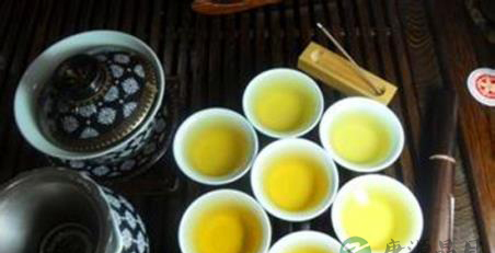沉香茶的功效与作用介绍 沉香茶的功效与作用介绍