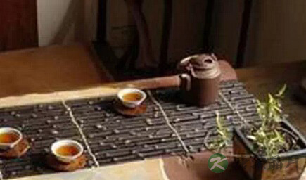 茶养生:饮茶,健康生活的第一步 茶养生:饮茶,健康生活的第一步