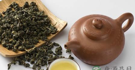乌龙茶与绿茶的功效 乌龙茶与绿茶的功效