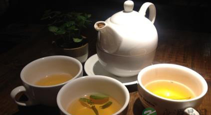 多喝茶有什么好处 多喝茶有什么好处