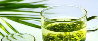 用绿茶来美白皮肤 是如何达到效果的 用绿茶来美白皮肤 是如何达到效果的