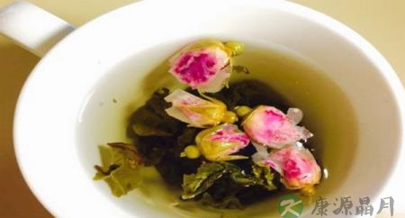 绿茶加玫瑰花有何功效 绿茶加玫瑰花有何功效