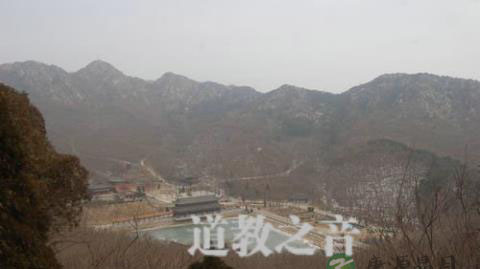 假日短途观光日盛 记者带你游道教名山 假日短途观光日盛 记者带你游道教名山