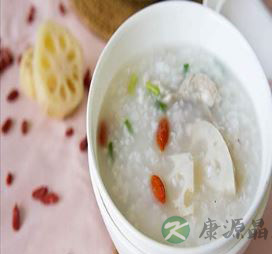 莲藕的食疗偏方 食用莲藕的注意事项 莲藕的食疗偏方 食用莲藕的注意事项