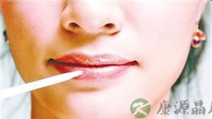 秋季嘴唇干燥怎么办 秋季嘴唇干裂怎么办? 秋季嘴唇干燥怎么办 秋季嘴唇干裂怎么办?