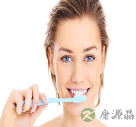 去除口臭的方法 多吃水果少抽烟 去除口臭的方法 多吃水果少抽烟