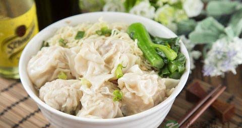 生完孩子能吃老母鸡吗