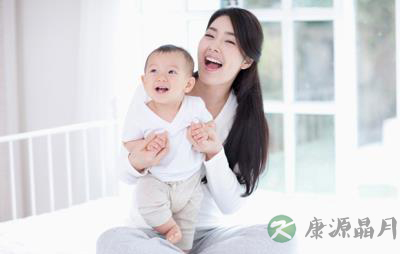 宝宝出汗多的生理原因