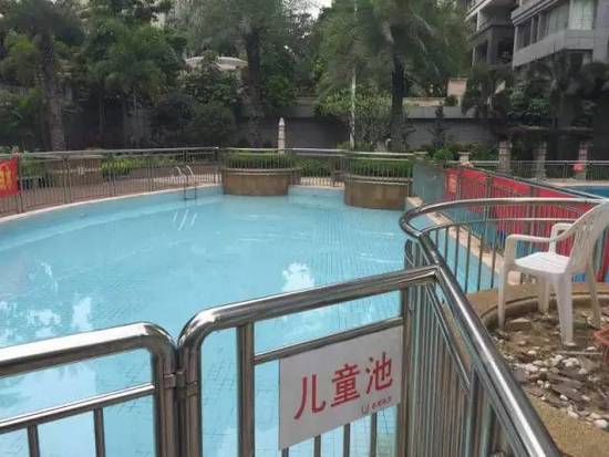4岁幼童游泳池溺亡 水深仅30厘米 4岁幼童游泳池溺亡 水深仅30厘米