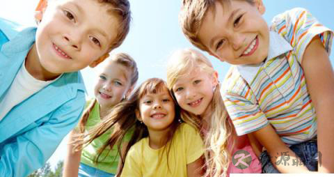 孩子这个年龄上幼儿园危害多,许多父母却在犯错 孩子这个年龄上幼儿园危害多,许多父母却在犯错