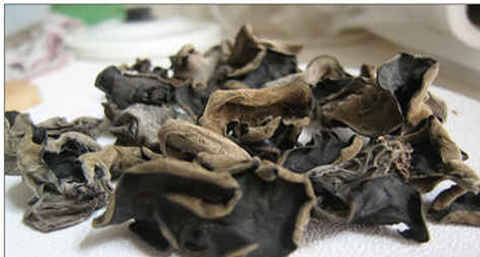 【红薯木耳拯救皮肤粗糙】红薯和木耳的美容功效 【红薯木耳拯救皮肤粗糙】红薯和木耳的美容功效