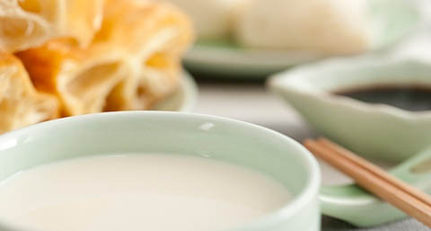 多喝豆浆可以丰胸吗 多喝豆浆可以丰胸吗