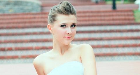 秋季吃藕美容又美颜_吃什么食物美容又美颜 秋季吃藕美容又美颜_吃什么食物美容又美颜