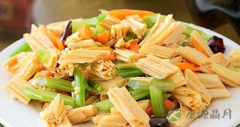 干腐竹用什么水泡 干腐竹用什么水泡