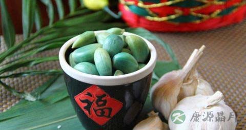 腊八蒜可以加蜂蜜吗