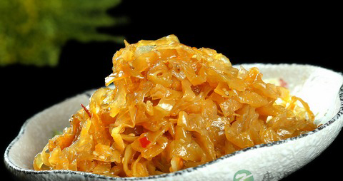 海蜇的吃法_哪些人不能吃海蜇 海蜇的吃法_哪些人不能吃海蜇