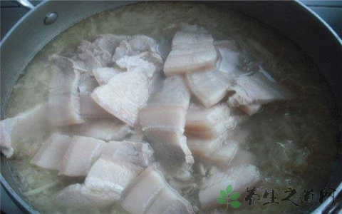 煮白肉放盐吗 煮白肉放盐吗