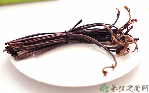 蕨菜的吃法_哪些人不能吃蕨菜 蕨菜的吃法_哪些人不能吃蕨菜