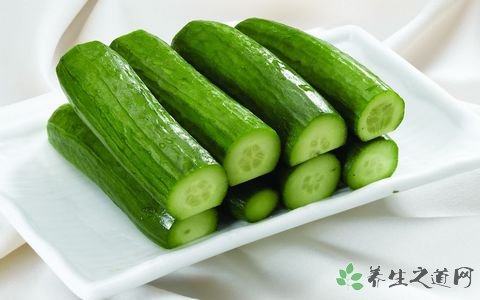 黄瓜怎么炒爽脆不变黄 黄瓜怎么炒爽脆不变黄