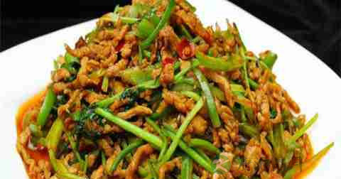 香辣肉丝什么时候放调料 香辣肉丝什么时候放调料