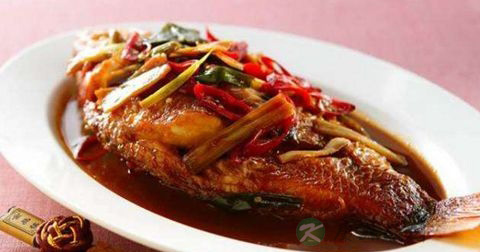 红烧鱼用什么醋 红烧鱼用什么醋