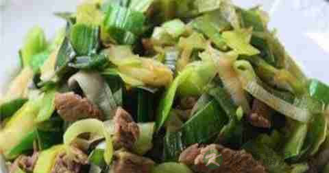 做大葱炒肉放什么调料 做大葱炒肉放什么调料
