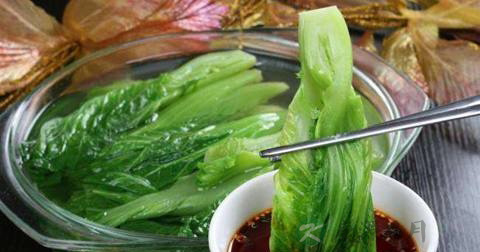 炒生菜要切吗 炒生菜要切吗