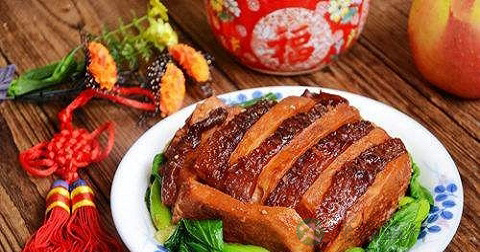 做荔浦芋扣肉放什么调料 做荔浦芋扣肉放什么调料