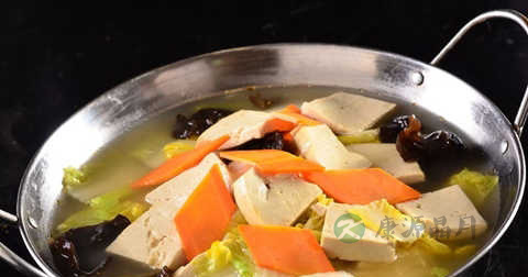 白菜炖豆腐怎么做最有营养 白菜炖豆腐怎么做最有营养