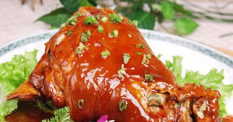 豆瓣肘子什么时候放调料 豆瓣肘子什么时候放调料