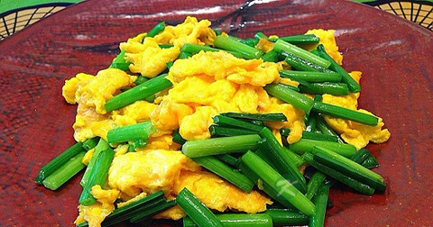 韭菜花炒蛋用什么油 韭菜花炒蛋用什么油