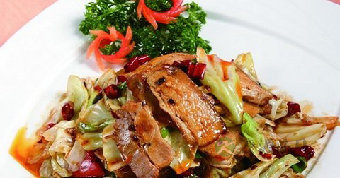 包菜回锅肉怎么做最有营养 包菜回锅肉怎么做最有营养