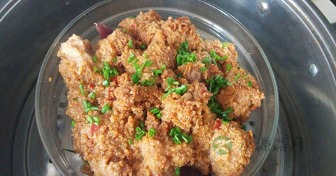 粉蒸排骨什么时候放调料 粉蒸排骨什么时候放调料