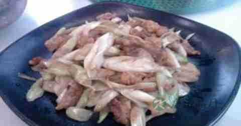 做大葱炒肉放什么调料 做大葱炒肉放什么调料