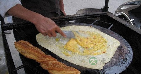做上海蛋饼放什么调料 做上海蛋饼放什么调料