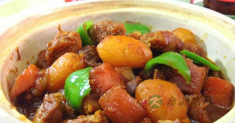 五花肉炖土豆怎么做最有营养 五花肉炖土豆怎么做最有营养