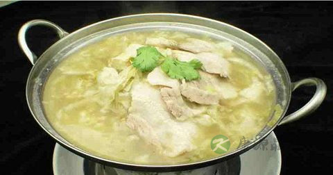 做酸菜白肉放什么调料 做酸菜白肉放什么调料