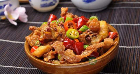 麻辣子鸡什么时候放调料 麻辣子鸡什么时候放调料